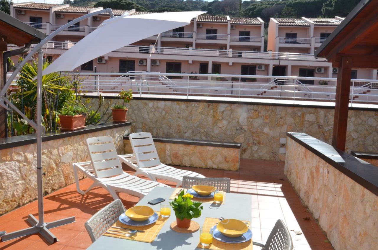 Ferienwohnung La Dimora Delle Begonie Cefalù Exterior foto
