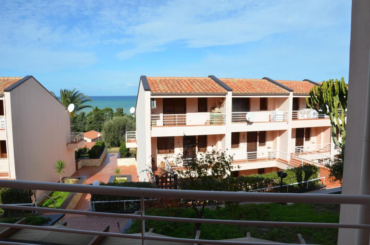 Ferienwohnung La Dimora Delle Begonie Cefalù Exterior foto