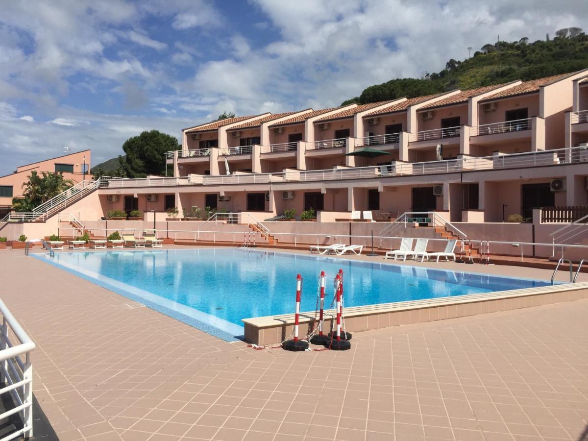 Ferienwohnung La Dimora Delle Begonie Cefalù Exterior foto